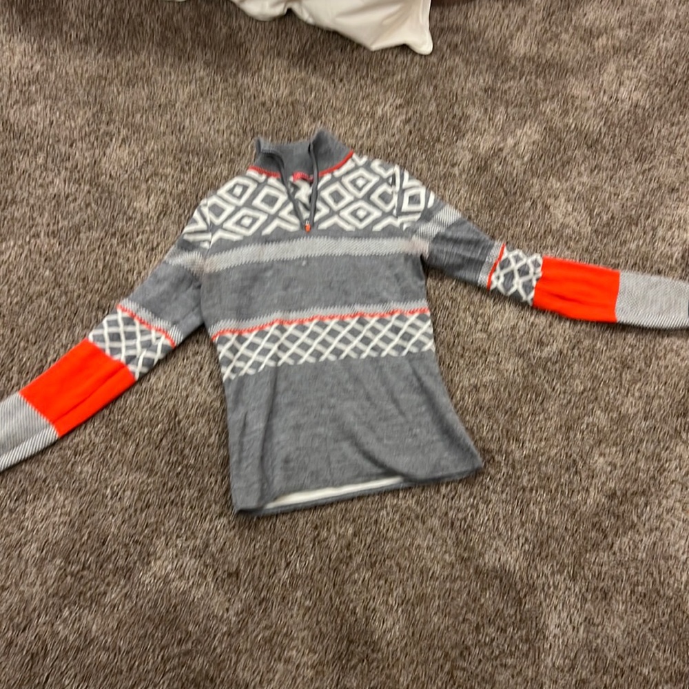 Title 9 Sweater XS